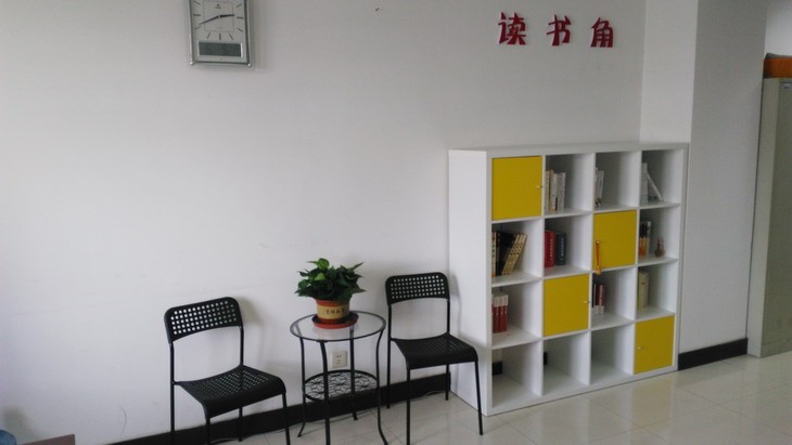 河东检察院设立科室读书角 营造学习氛围 推进文化建设